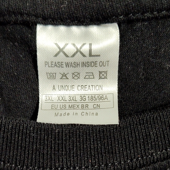 ARK Survival Evolved Black T-Shirt - Picture 4 of 4